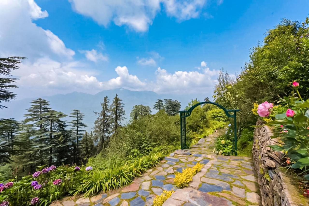 Stayvista At Violet Hill With Bonfire, Gazebo & Hill View ชิมลา ภายนอก รูปภาพ